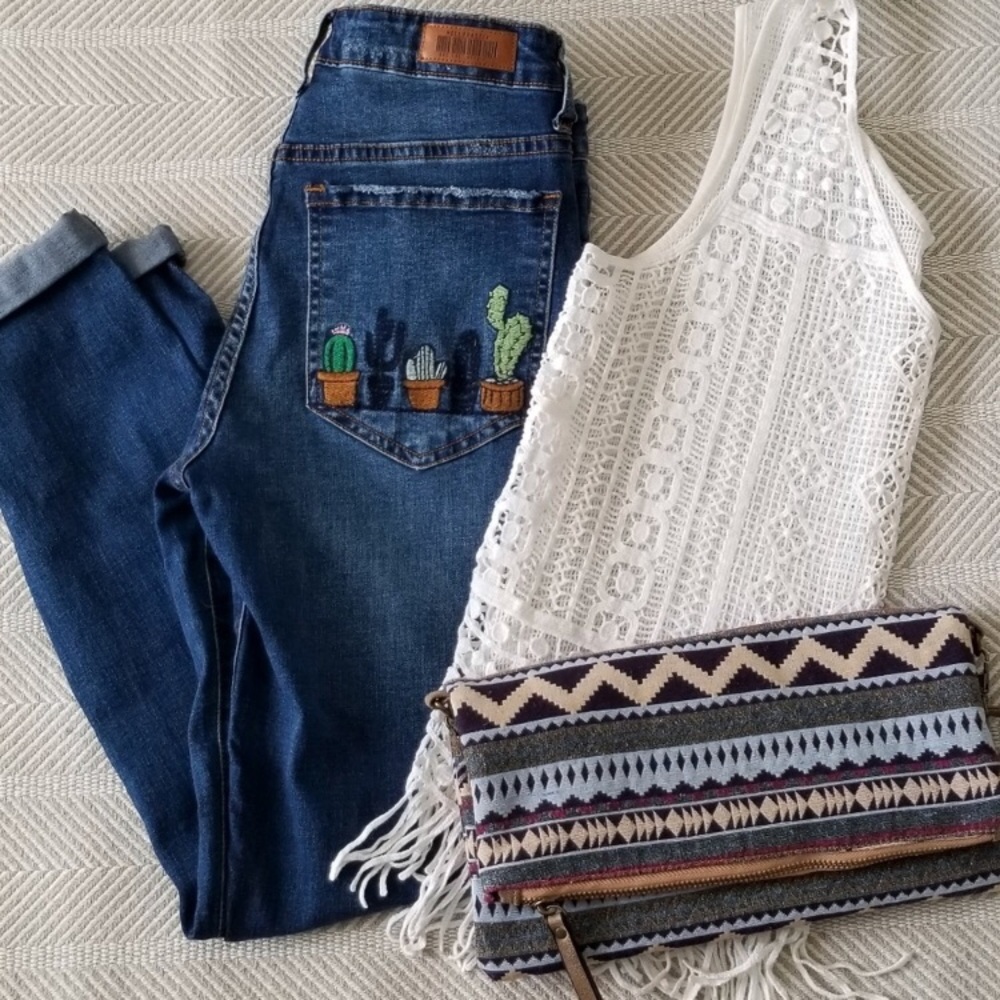 Cute embroidered jeans!
